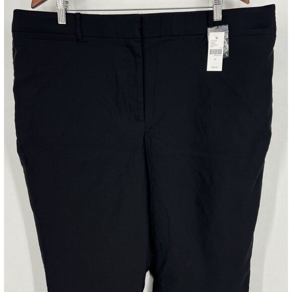 Lane Bryant Black Slim Capri Crop Faux Pockets Size 22 Plus New - Picture 2 of 8